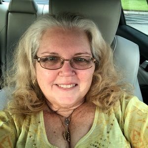 Meet your Posher, Roberta